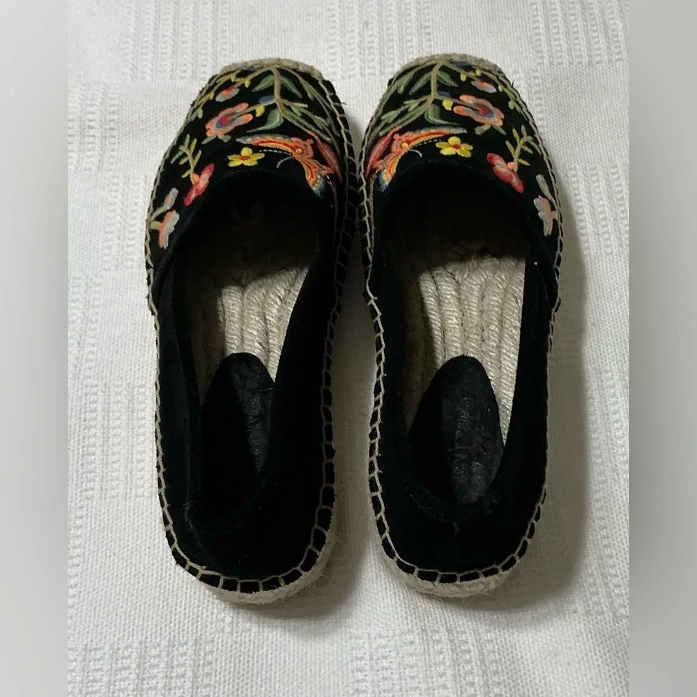 Johnny Was Embroiled Espadrilles Size 6M - Picture 6 of 13